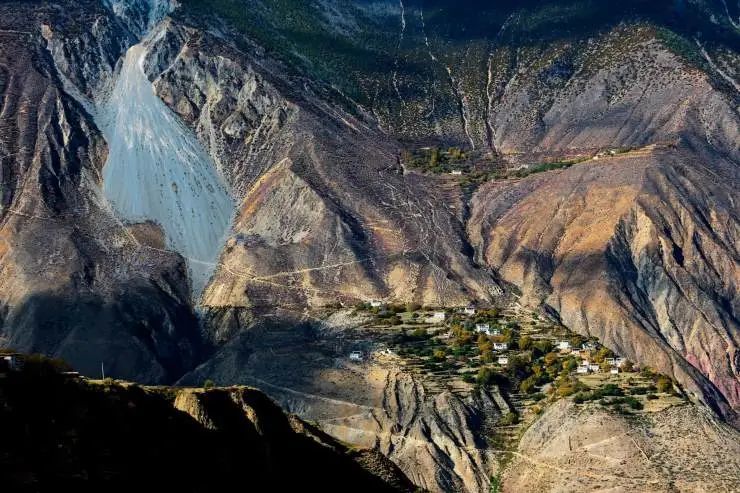 干热河谷主要分布于我国西南岷江,大渡河,雅砻江,金沙江,怒江,澜沧江