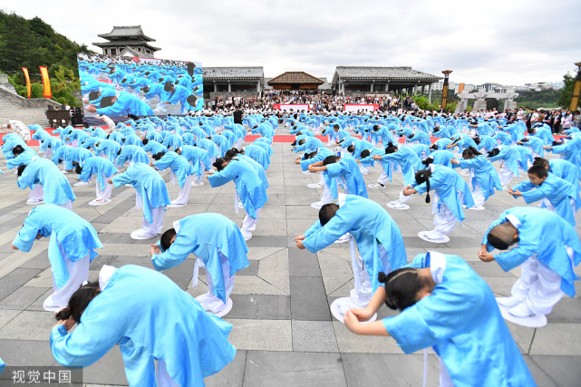 山东跪拜礼的由来和传承的意义