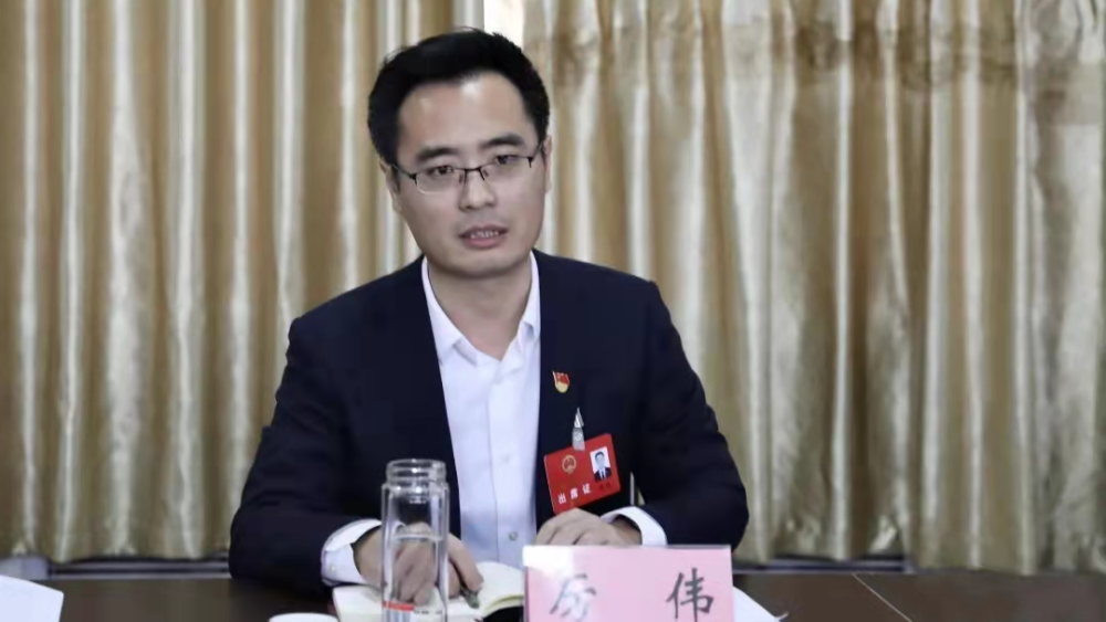 临沂12位县区长亮相