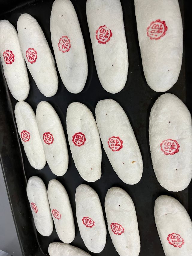 不用糯米粉製作的大福餅酥脆口感非常好吃新的一年福氣多多