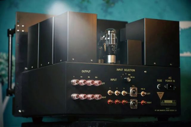 ㈠国产805电子管有一段政治上的传奇色彩.