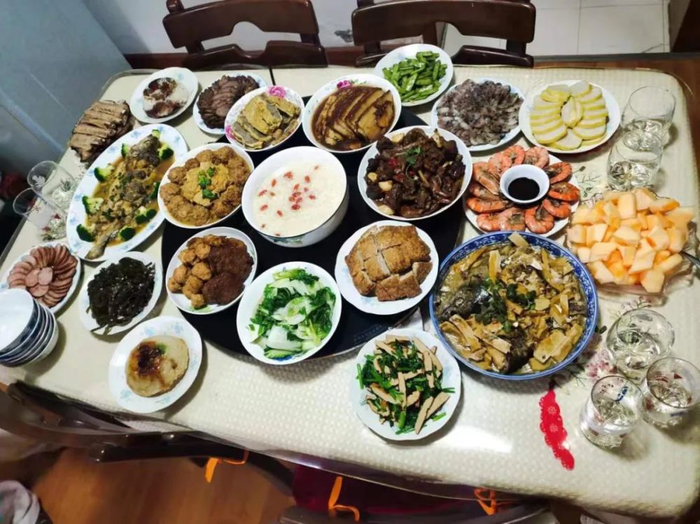 嗷呜快来晒晒你家的新年大餐