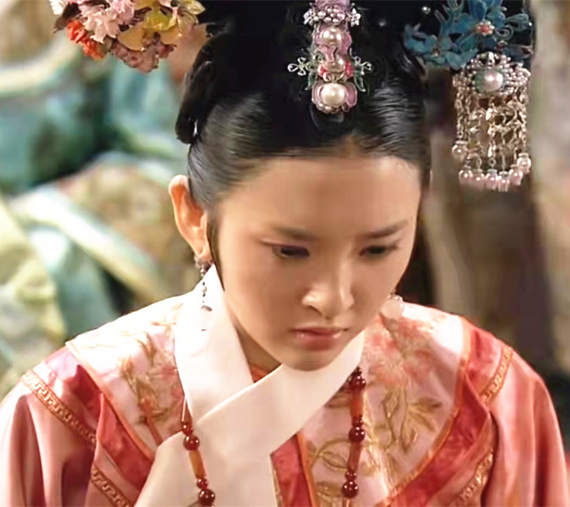 甄嬛传的祺贵人为何死前给了温实初救甄嬛的方式3个目的