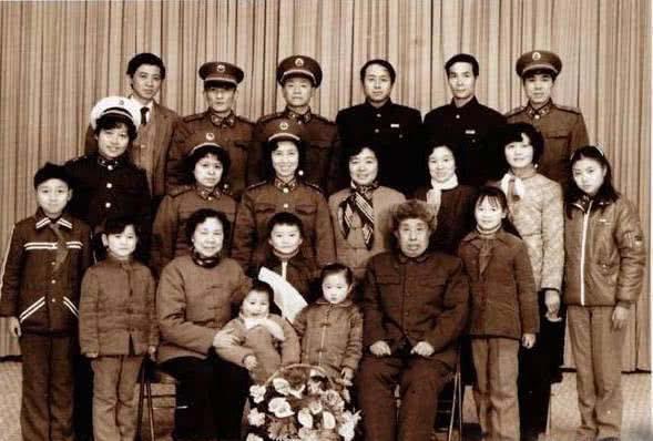 抗日战争时期表兄弟三人齐上阵保家卫国显神通