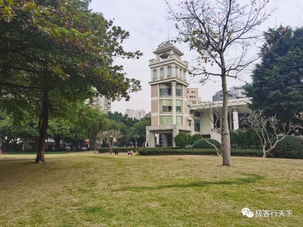 季华园佛山城央的一座公园名字中隐含着佛山的悠久历史