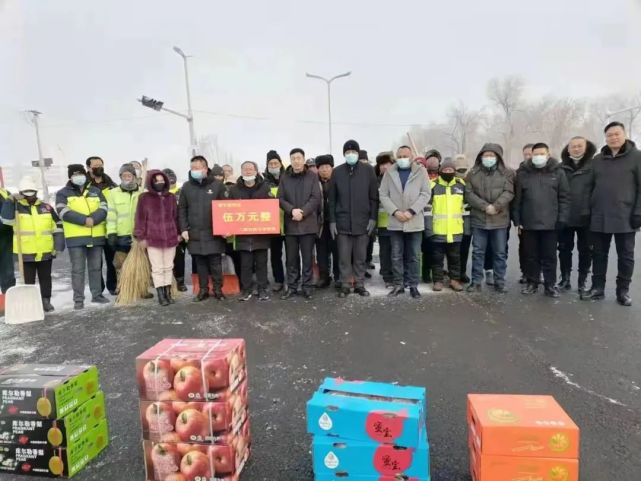 師師長,石河子市市長劉亞康等師市領導在石河子市城市管理局黨組書記