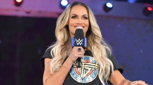 本周rawnxt收视出炉贝拉姐妹翠什丽塔欲对战wwe女子天启四骑士