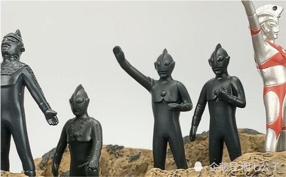 奥特曼最惨的死状:奥特五兄弟集体团灭,奥特之父也惨遭中招!