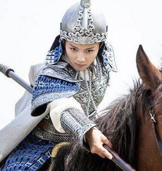 刘涛重新复出之后在《琅琊榜》中出演的霓凰郡主,英姿飒爽,智勇双全