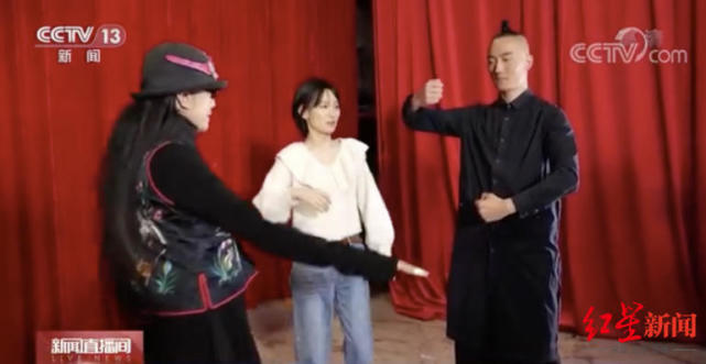 戴“金面”跳上春晚的朱凤伟 4月将在成都开舞《25㎡狂想曲》_腾讯新闻