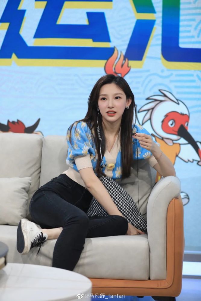 央视主持人马凡舒女神,居然是马拉松高手插图9