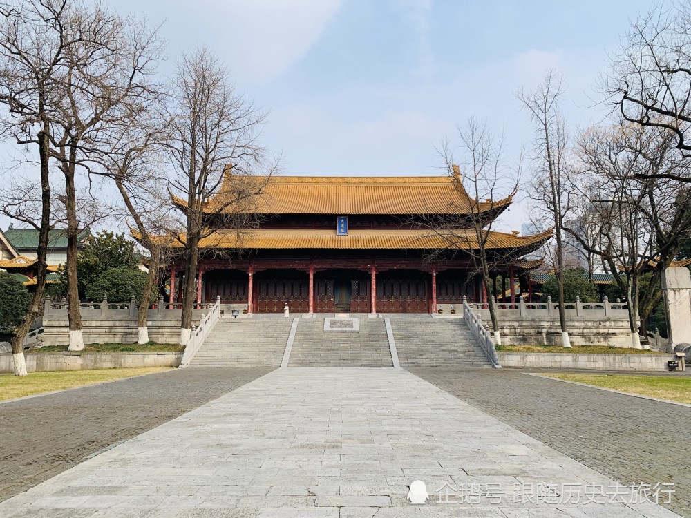 成为了明代皇室贵族焚香祈福的道场,与神乐观同为明朝等级最高的皇家