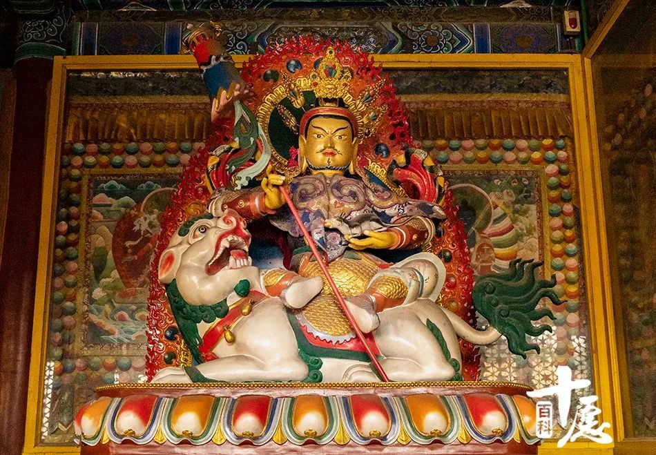 承德普宁寺大黑天13重庆华岩寺黄财神14厦门石室禅院伽蓝菩萨圣像15