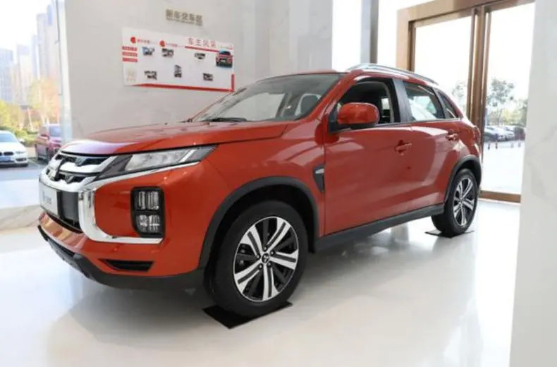 为什么猿辅导大批老师离职企吉利注册动新公司外6亿混