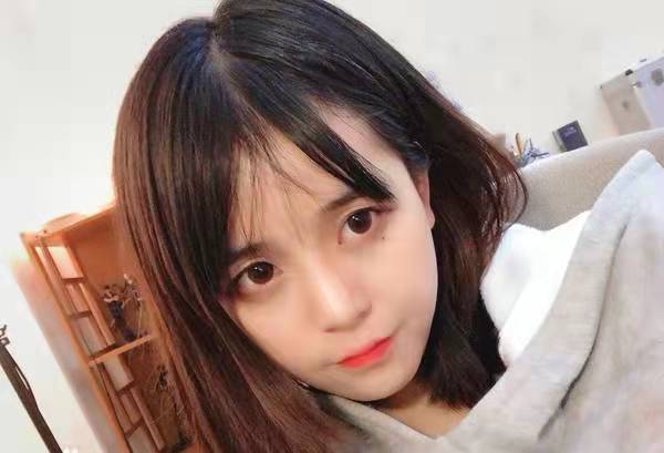 b站直播一姐纳豆回归属实爷青回网友可以把姐姐焊在直播区