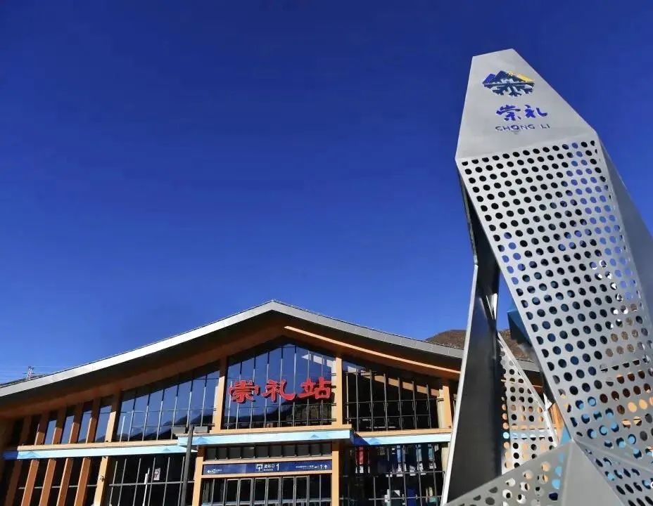 揭秘，北京冬奥开幕式开始前的鸟巢内景！以《变》为题600字作文