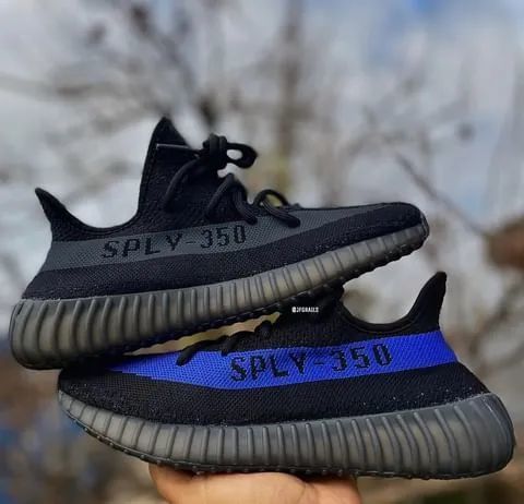 yeezy再曝重磅補貨消息經典350黑白配色即將再次發售油漆條系列全線