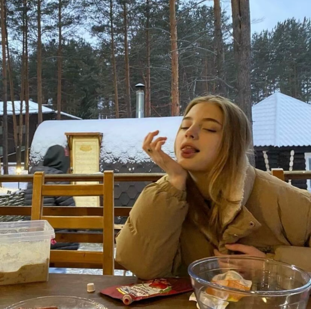 头像ins绝绝子女头