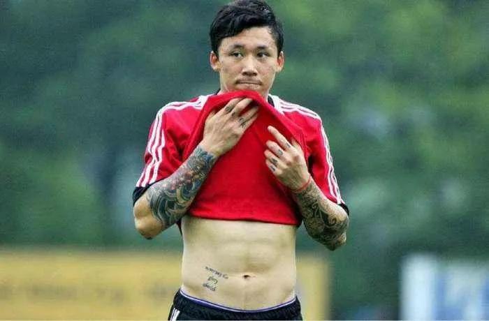 中国男足为什么不行