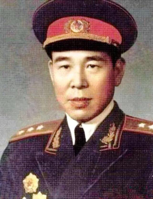 1955年首次授衔57名上将职务履历简介附各自戎装照片