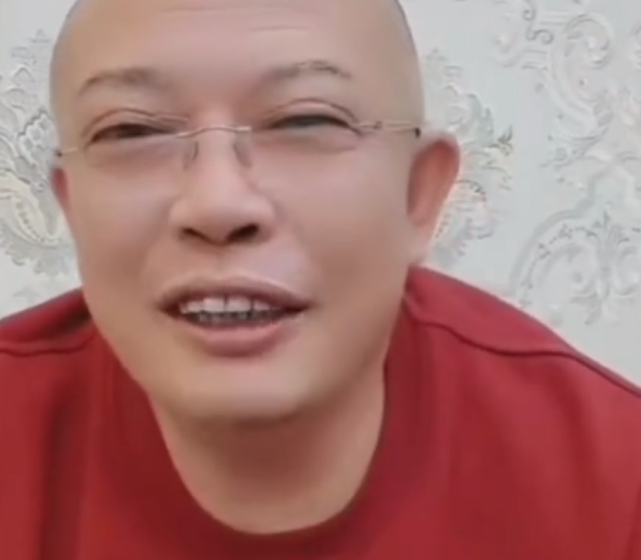 二驴父亲吐槽狗磊二进宫太可惜封肚散打宣布不会再要四胎了