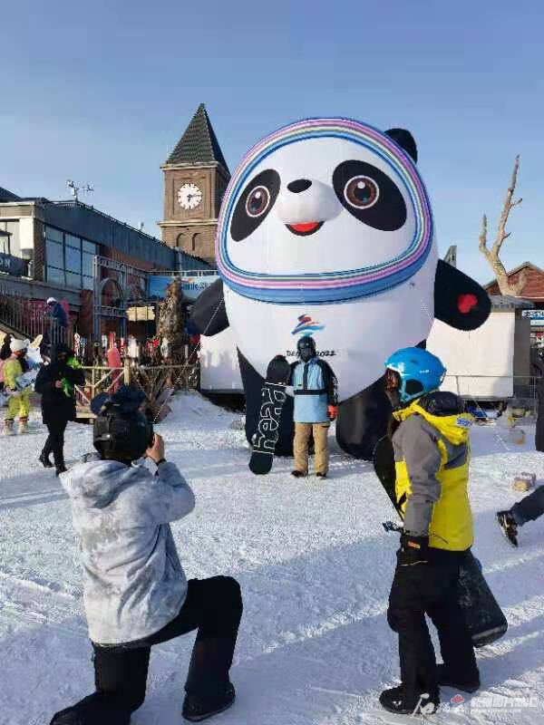 哈密火箭农场滑雪场图片