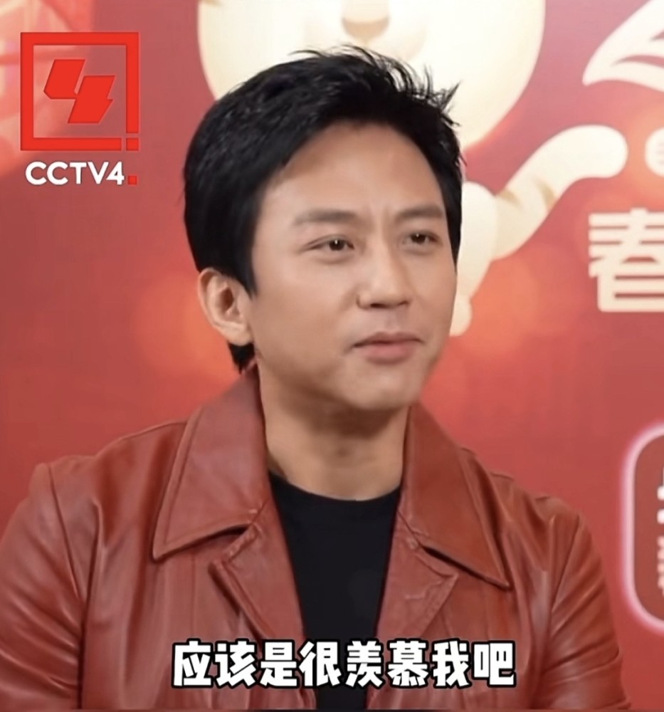 邓超是今年春晚的亮点之一太有活力了