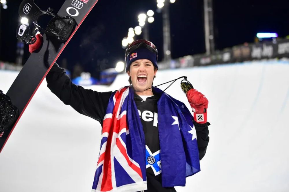 tess coady)将于今明两日和众多世界级顶尖高手进行单板滑雪女子坡面