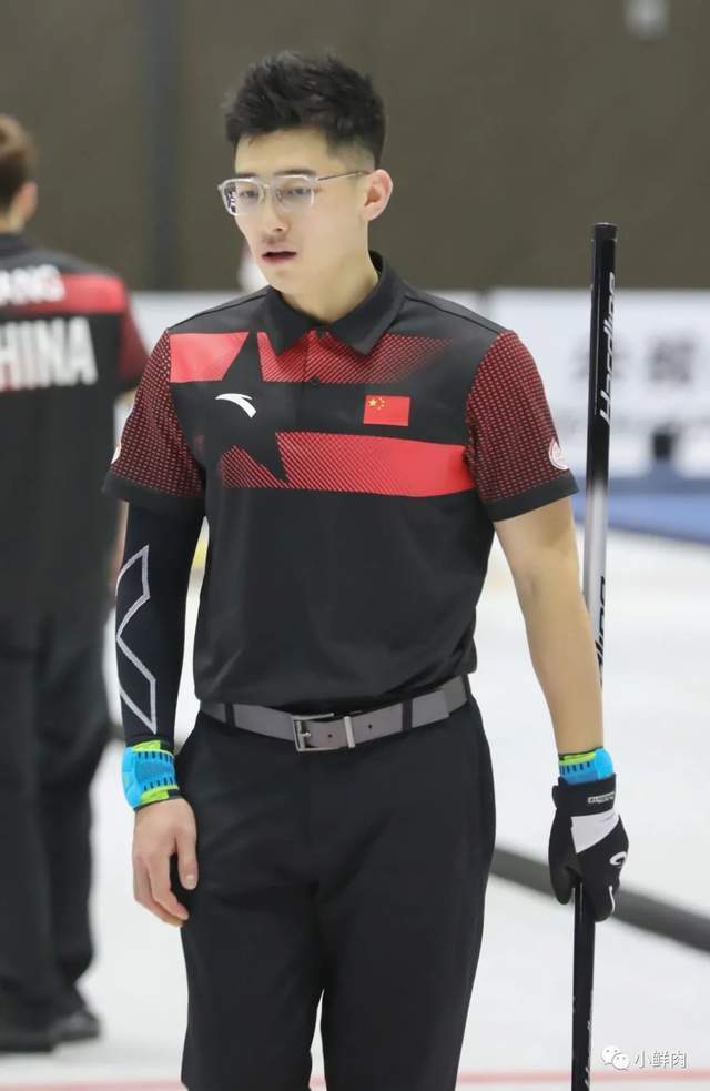 冰壶队的小哥哥火了,这颜值身材简直就是男模天团啊