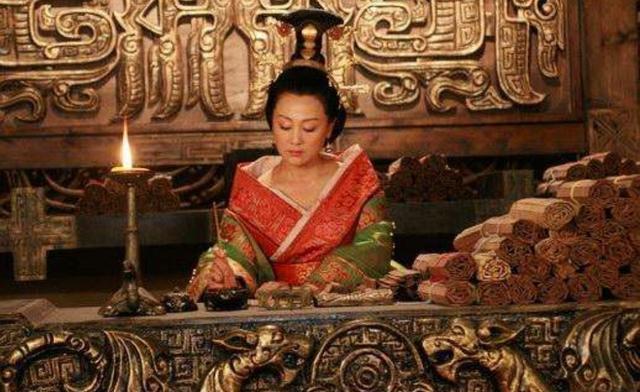 吕雉是中国第一位皇后，为何大家却说她可怜？两千字看懂吕后一生_腾讯新闻