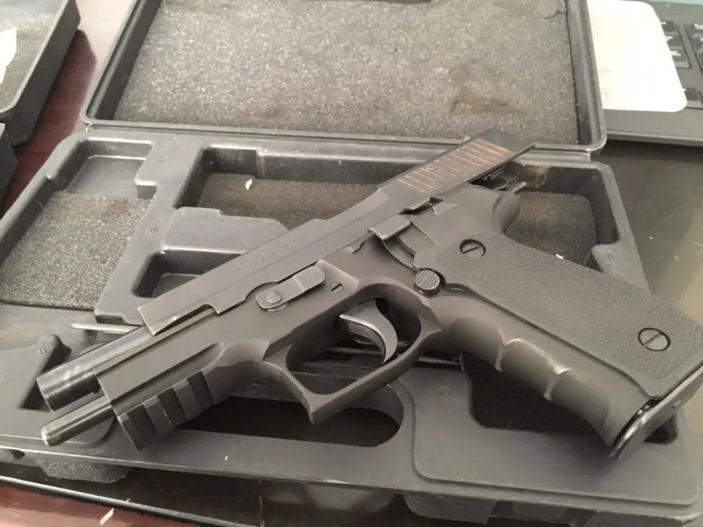 兜兜转转18年np22手枪终于获得户口有望取代众多警用手枪