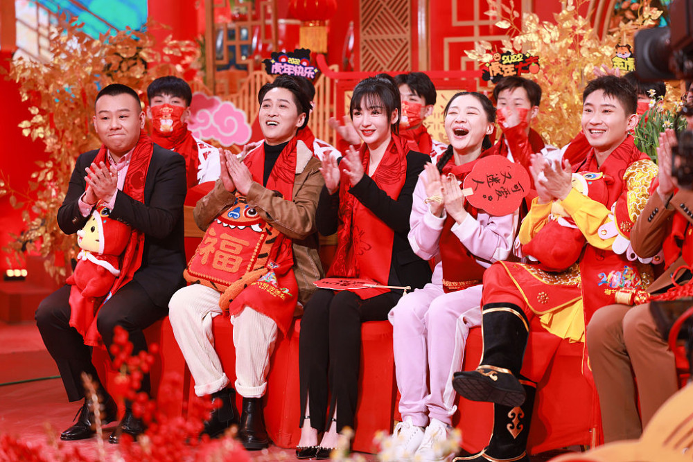 地方台春晚(地方台春晚为什么不在除夕播)