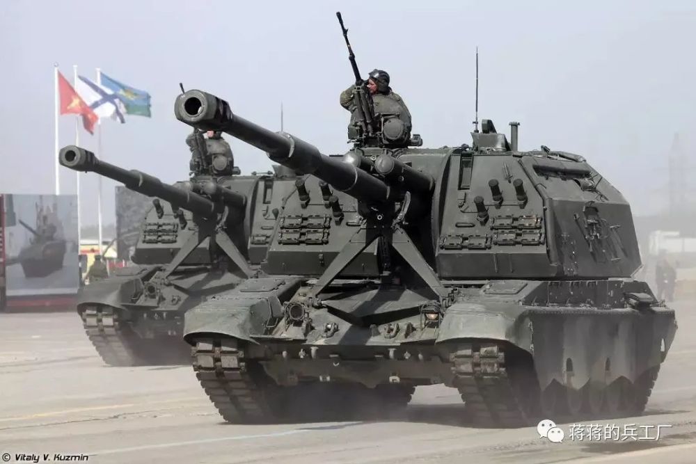 俄罗斯西部军区获得最新的2s33自行火炮,提升射程与数字化水平_腾讯