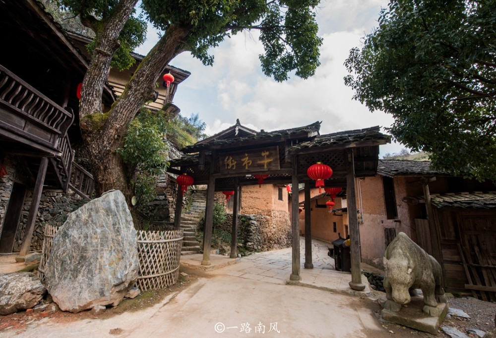 福建龍巖旅行,發現一座沒有蚊子的古村落,蚊香在這裡