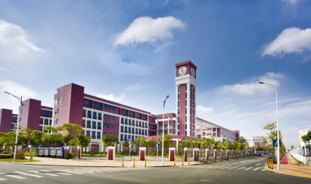 深圳高中公立和私立的區別_深圳公辦高中條件_深圳有多少間公辦高中