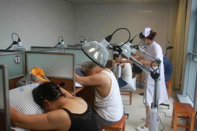 包含西苑中醫院支持醫院取號全程跑腿!的詞條