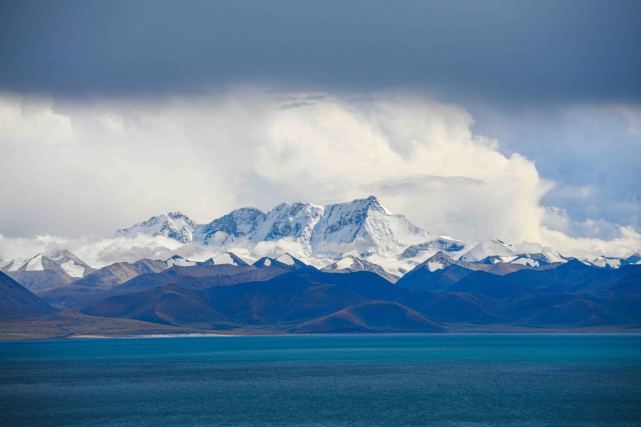 西藏美景的終極之地藏在雪山和湖泊旁的神秘聖象四季都美爆了