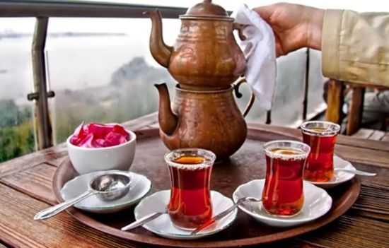 疫情期间泡在茶里的国家土耳其年人均喝茶4公斤