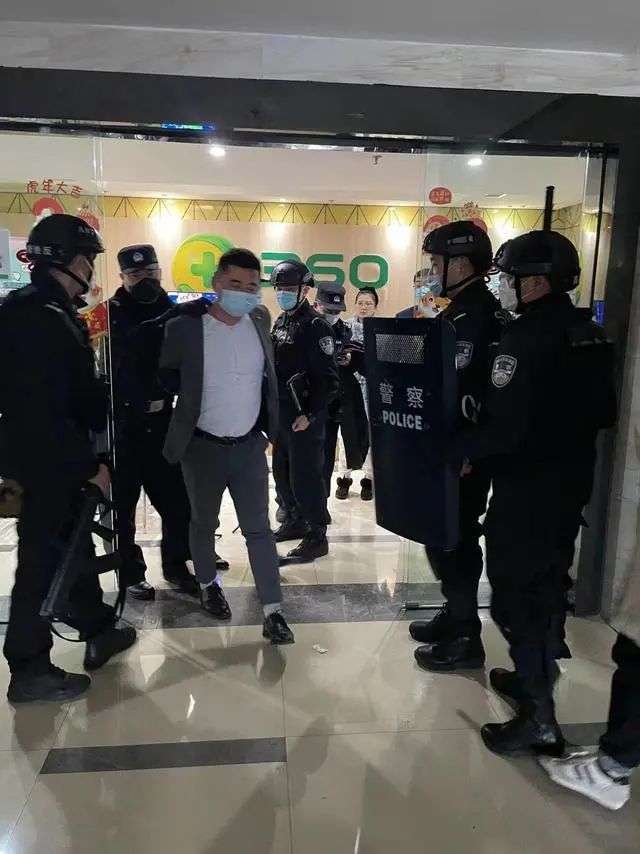 凱特丹寧斯股神炸雷50％大事跑路巨廣東珠三角樞紐機(jī)場最新消息