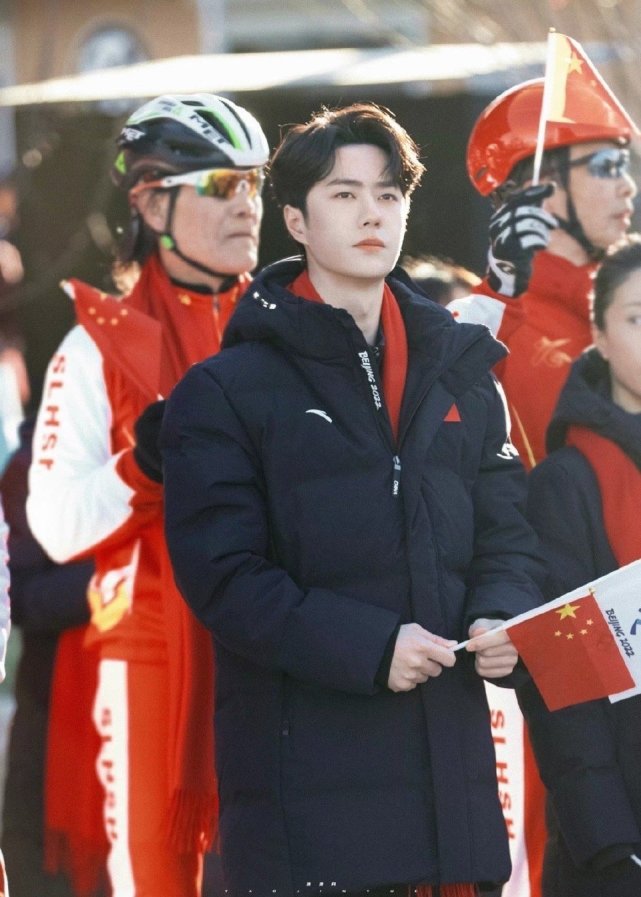 冬奥会频繁出现王一博身影这全球首席代言人太有面儿了