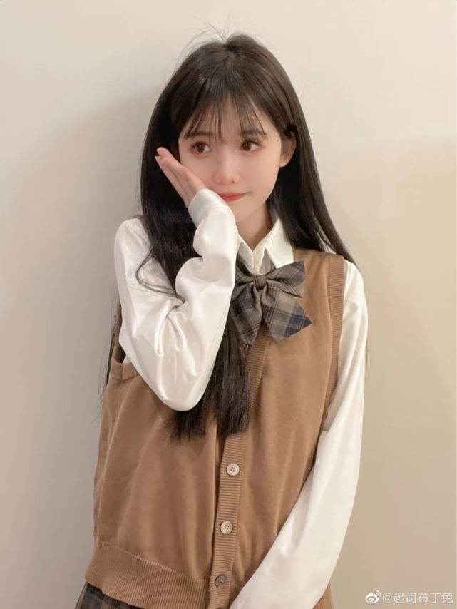 67676767卡司绝地求生分区女神小布丁pinky直播间72751微博