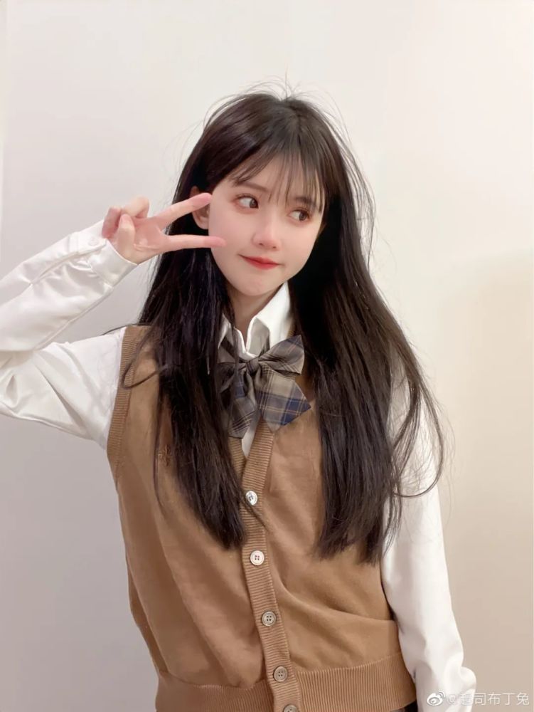 上班倒计时12小时进来看小可爱冷静一下