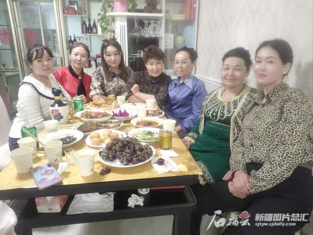 乌什县有支女子护边员队伍