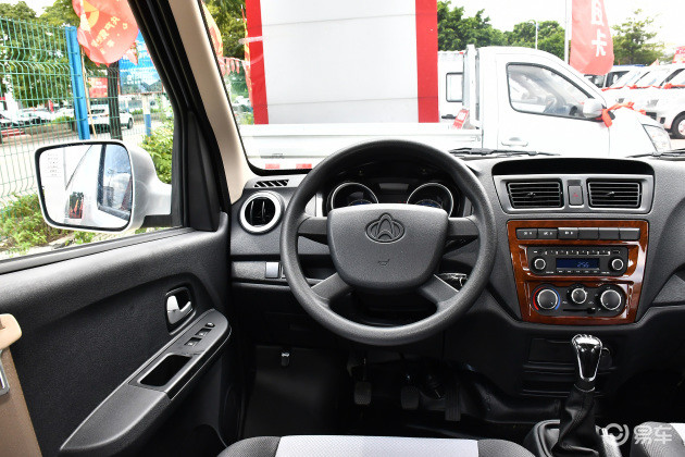 鲨向新能源长安凯程就要买睿行m80细分市场的王炸