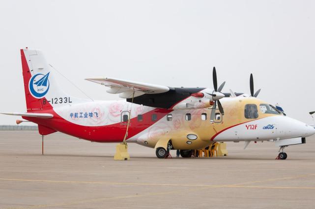 哈飞通用运12最成功设计的小飞机满足开拓市场需求