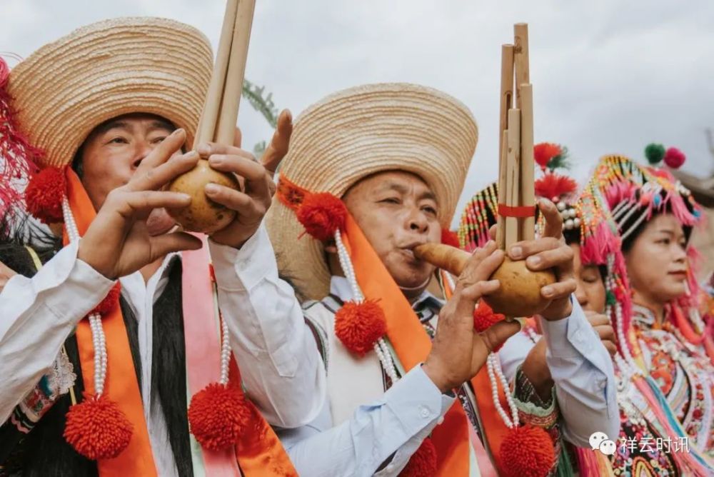 民族团结祥云让葫芦笙舞绽放光彩
