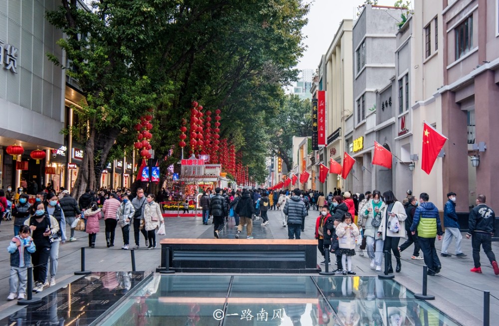 廣州老牌步行街曾經由熱鬧變蕭條新春期間人氣比珠江新城還高