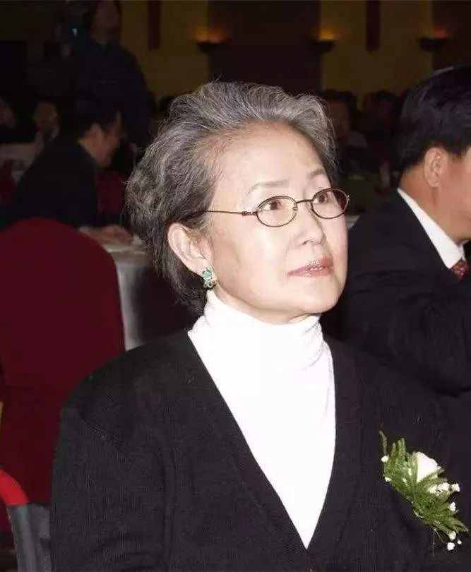 都市里的鸟巢作家张洁对谈鸟巢中方设计师李兴钢丨天涯纪念