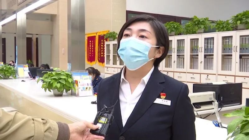 玉门市市场监管局驻市民中心工作人员 毕文娟:"新的一年,我们将更