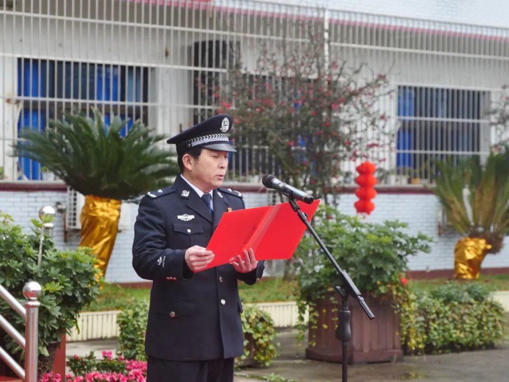 四川各监狱待遇排行_四川全省监狱考录公务员入面分数线!最低96分,最高157.5分(2)